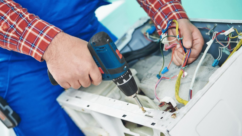 Kızılcahamam Bosch Bosch çamaşır makinesi kart tamiri – Su almama arızası orijinal parça ile giderildi. - Teknik servis örneği